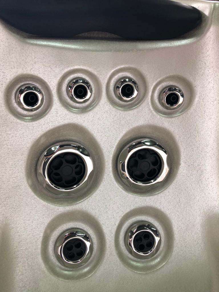 Отгрузка Австралийского спа-бассейна Vortex Spas Cobalt!